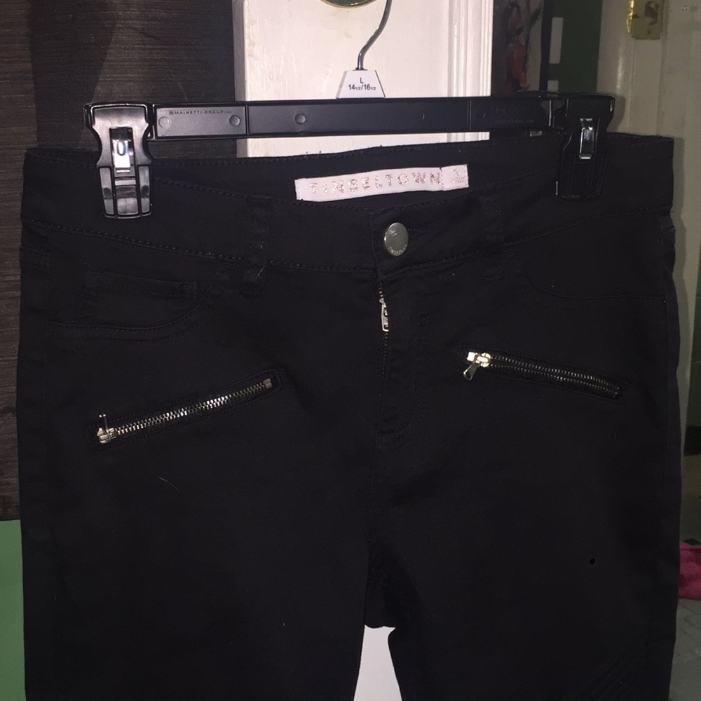 black pants